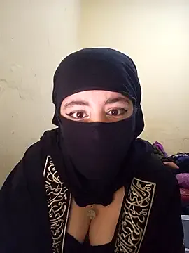 PumaShyXD – webcam model profile photo Image 13