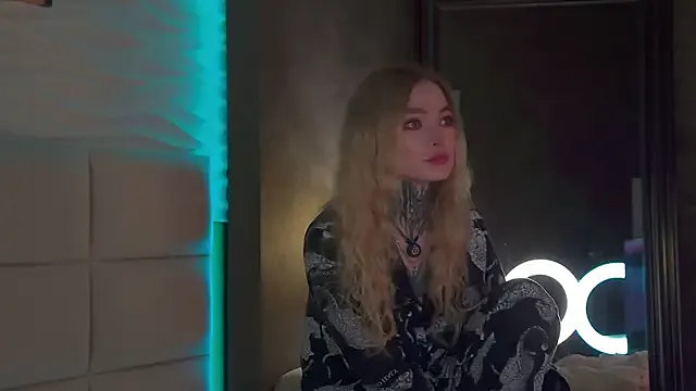 Humsafar-HDX-13 – webcam model profile photo Image 16