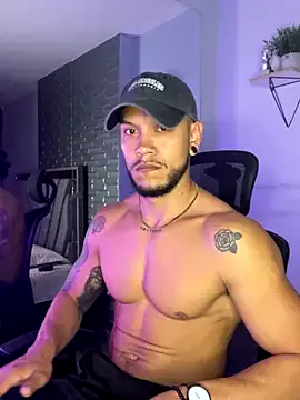 I-Am-Gia – webcam model profile photo Image 13