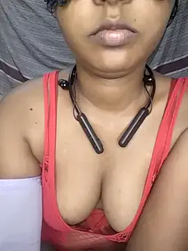 ANA_U – webcam model profile photo Image 13