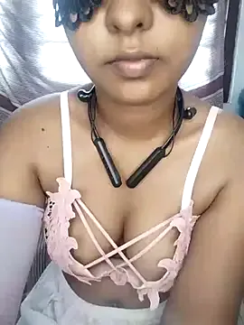 ANA_U – webcam model profile photo Image 14