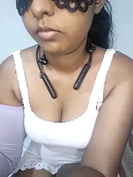 ANA_U – webcam model profile photo Image 18