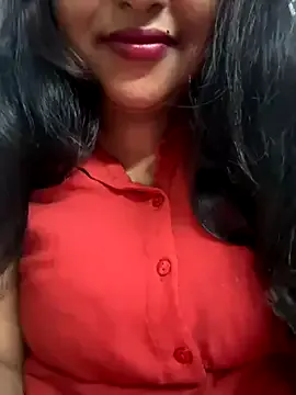 SunnyShiney – webcam model profile photo Image 18