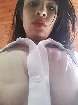 wildtequilla – webcam model profile photo Image 14