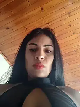 wildtequilla – webcam model profile photo Image 4