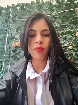 wildtequilla – webcam model profile photo Image 8