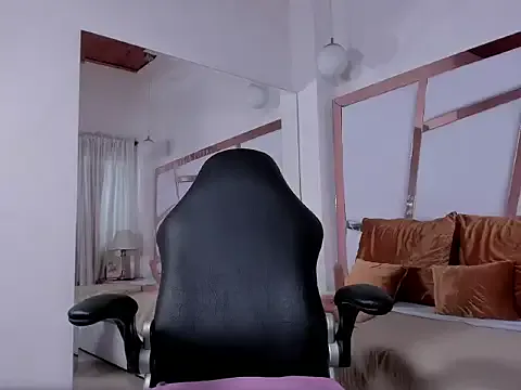 weed227 – webcam model profile photo Image 17