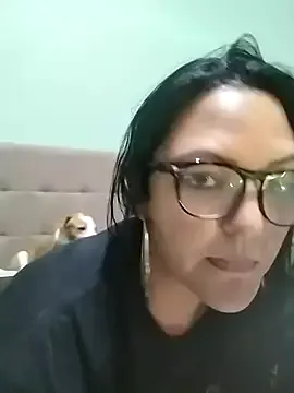 Mia_sweet80 – webcam model profile photo Image 4