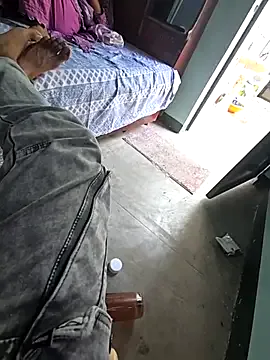 lilliiilliiillil – webcam model profile photo Image 3