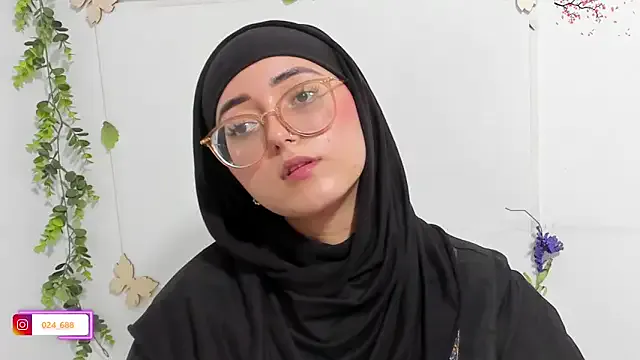 AsteriaHamel – webcam model profile photo Image 15