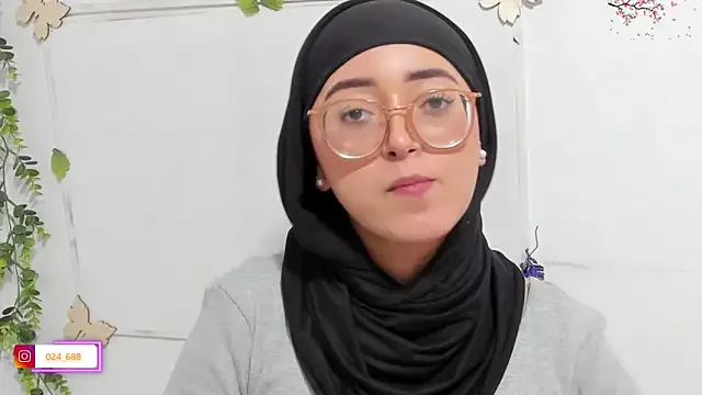 AsteriaHamel – webcam model profile photo Image 17