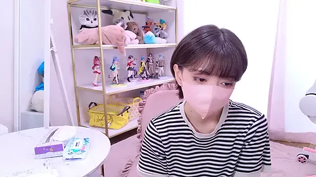 ginacali – webcam model profile photo Image 2