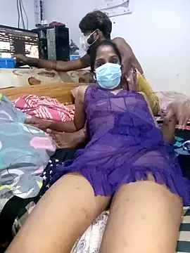 _Monic_ – webcam model profile photo Image 4