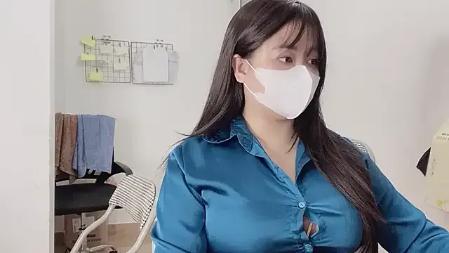 manussa69 – webcam model profile photo Image 11