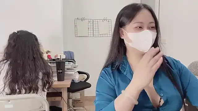 manussa69 – webcam model profile photo Image 17