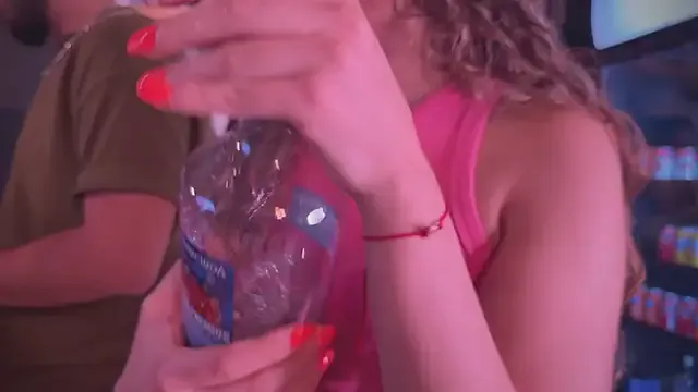 LaureMestler – webcam model profile photo Image 9