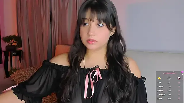 mademooms – webcam model profile photo Image 12