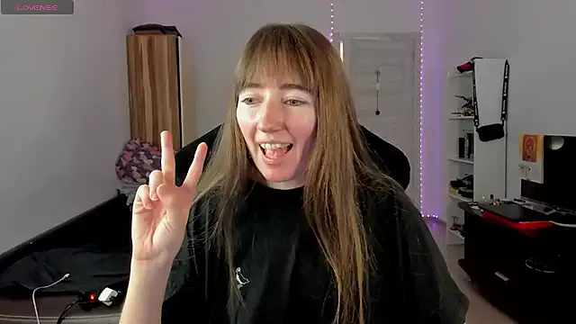 MelinaMoon – webcam model profile photo Image 4