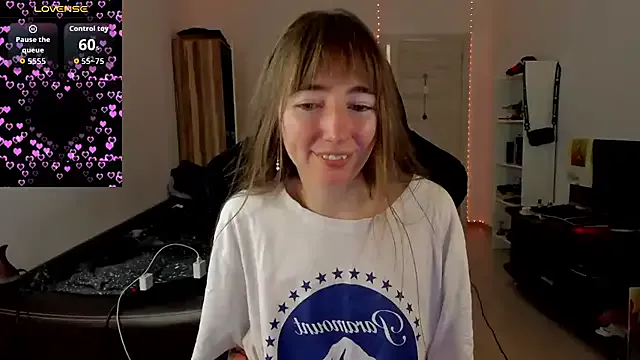 MelinaMoon – webcam model profile photo Image 9