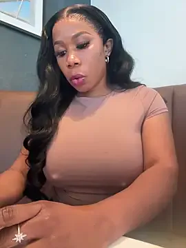 SophiiaStarr – webcam model profile photo Image 11