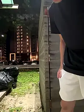 seraphine23 – webcam model profile photo Image 11