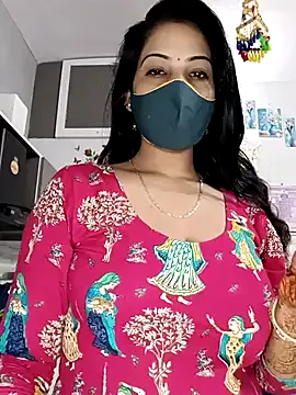 seraphine23 – webcam model profile photo Image 13