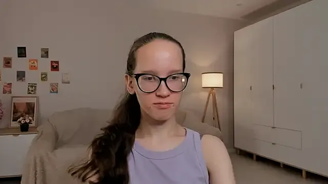 Juanita-Diaz – webcam model profile photo Image 6