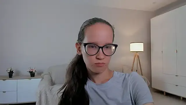 Juanita-Diaz – webcam model profile photo Image 9