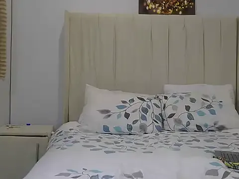 Ida-Rose – webcam model profile photo Image 7