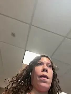 ORLA86 – webcam model profile photo Image 10