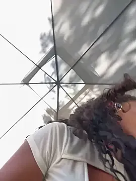 ORLA86 – webcam model profile photo Image 3