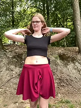 Hot_Misti_69 – webcam model profile photo Image 12