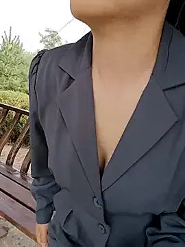 LukeLouHarvey – webcam model profile photo Image 3