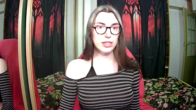 Eva-009 – webcam model profile photo Image 10