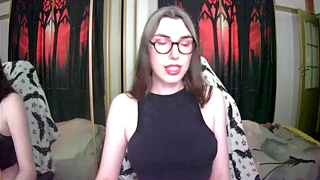 Eva-009 – webcam model profile photo Image 5