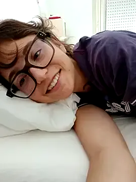 stefania_lerner – webcam model profile photo Image 10