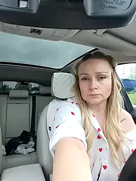 SonY_CaM – webcam model profile photo Image 3