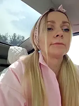 SonY_CaM – webcam model profile photo Image 7