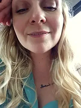 SonY_CaM – webcam model profile photo Image 9