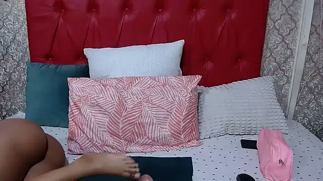 AstridVex – webcam model profile photo Image 18