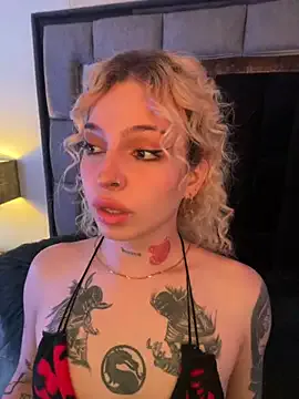 Liz_Hush – webcam model profile photo Image 3