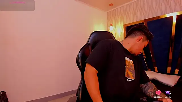 esthetics_boys – webcam model profile photo Image 12