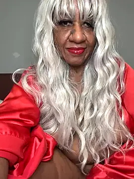 funny_to_see_you_here – webcam model profile photo Image 4