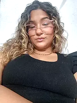 RuslanaXX – webcam model profile photo Image 10