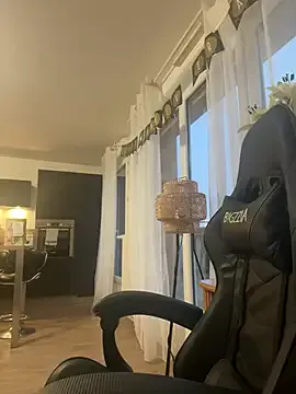 splendid_dolls – webcam model profile photo Image 4