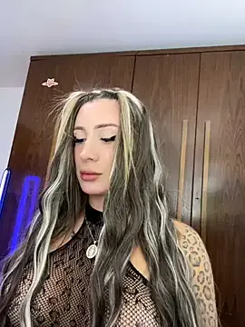 Mimiumuy – webcam model profile photo Image 18