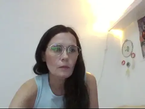 zarialove – webcam model profile photo Image 2