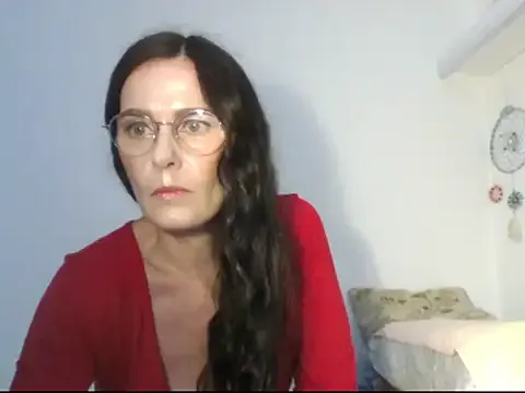 zarialove – webcam model profile photo Image 5