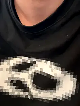 bella__honey – webcam model profile photo Image 4