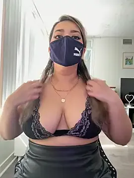 Sexykhushi041 – webcam model profile photo Image 2